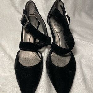 Life Stride Black Velvet Women's Strappy Heels